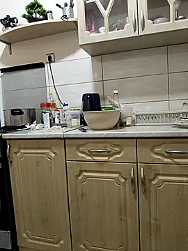 narrowboy online show from 10/30/25, 01:34