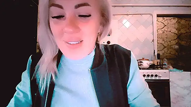 EmmaCat  online show from 09/26/25, 08:40