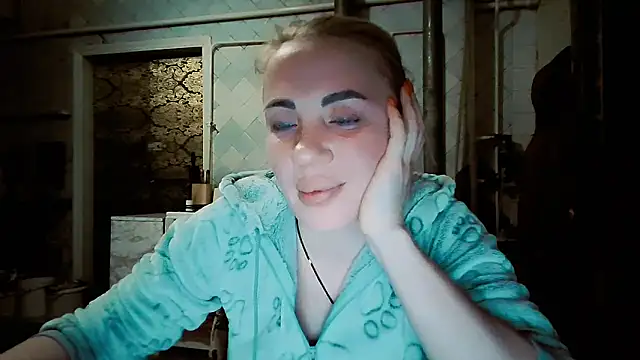 EmmaCat  online show from 02/13/26, 07:54