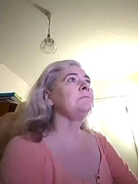 Snapshot of goodstyle chatting on 10/08/25, 05:54 goodstyle online show from 10/08/25, 05:54