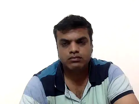 Free Love 4 Friends online show from 09/12/25, 02:39