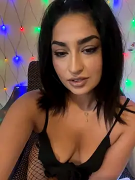 Snapshot of Mia_spicyy chatting on 10/08/25, 09:07 Mia spicyy online show from 10/08/25, 09:07