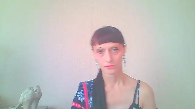 Snapshot of Irivana chatting on 09/24/25, 07:33 Irivana online show from 09/24/25, 07:33