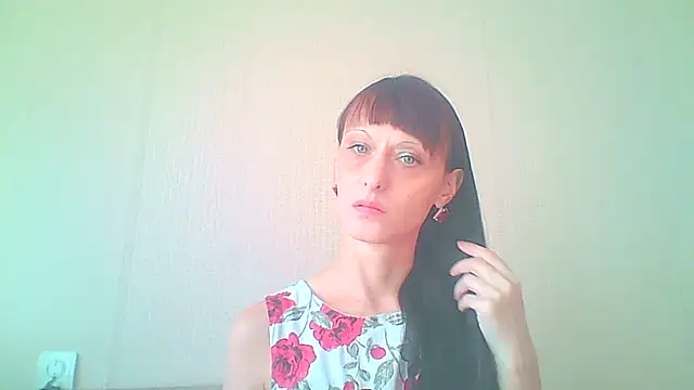 Snapshot of Irivana chatting on 09/30/25, 07:46 Irivana online show from 09/30/25, 07:46