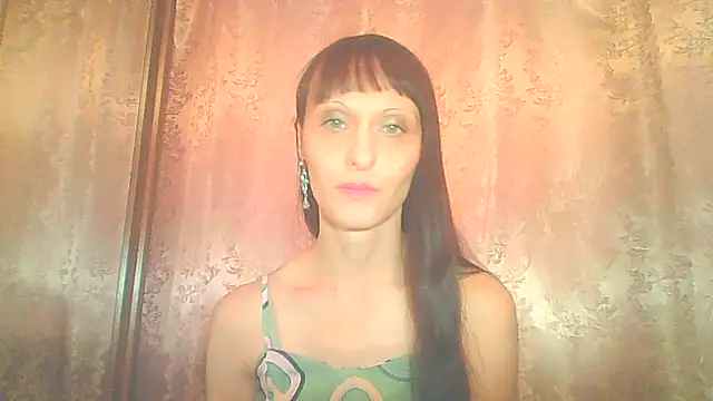 Snapshot of Irivana chatting on 10/09/25, 02:09 Irivana online show from 10/09/25, 02:09