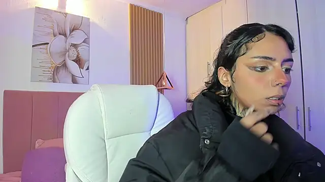 Snapshot of KoraRousee chatting on 10/07/25, 01:30 KoraRousee online show from 10/07/25, 01:30