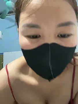 AmyChan086 online show from 09/28/25, 05:57