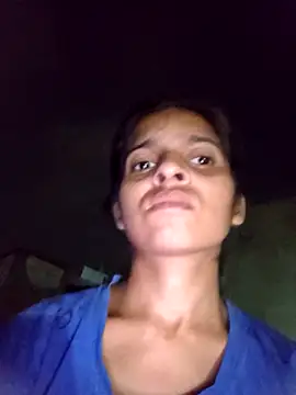 Snapshot of Saloni-Gupta chatting on 09/29/25, 06:24 Saloni-Gupta online show from 09/29/25, 06:24