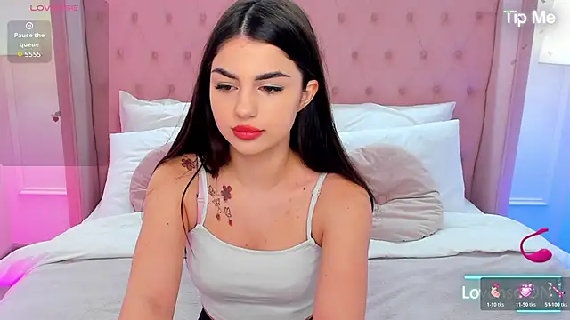 HelenTiny online show from 11/26/25, 01:34