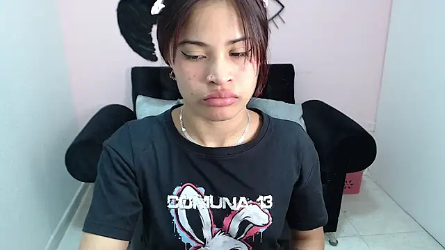 Snapshot of mia_sexgirl chatting on 10/10/25, 12:15 mia sexgirl online show from 10/10/25, 12:15