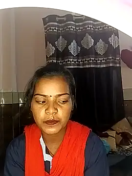 Snapshot of poonamkumari0121 chatting on 09/13/25, 02:06 poonamkumari0121 online show from 09/13/25, 02:06