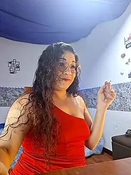 Snapshot of zamy_x chatting on 02/04/26, 01:33 zamy x online show from 02/04/26, 01:33