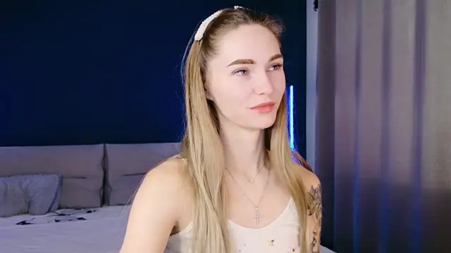 Melloudy online show from 10/26/25, 06:52