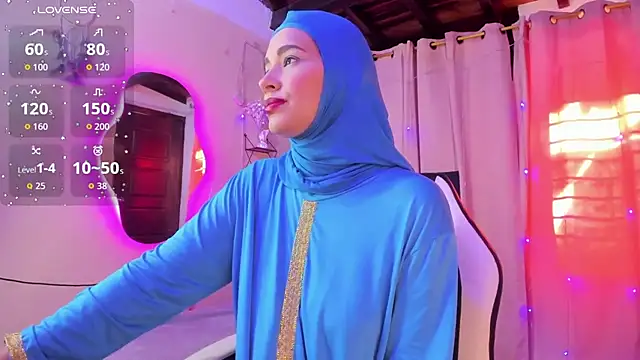 ShanaJamil online show from 09/30/25, 12:10