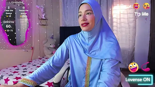 Snapshot of ShanaJamil chatting on 02/18/26, 12:12 ShanaJamil online show from 02/18/26, 12:12