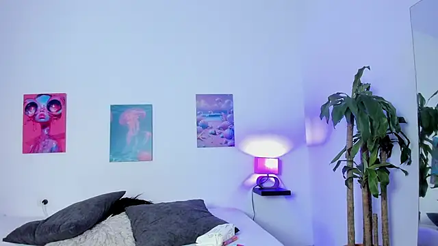 saray rivas18 online show from 09/23/25, 11:13