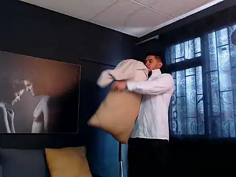 RichardMilleer online show from 10/07/25, 01:52