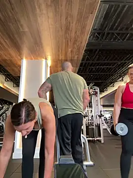 Snapshot of 3totangox chatting on 12/14/25, 03:17 3totangox online show from 12/14/25, 03:17