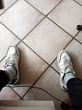 fullystroked online show from 10/24/25, 09:49