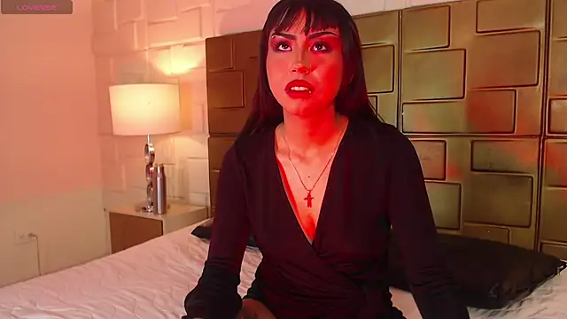 MavisManson online show from 09/25/25, 08:12