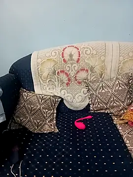 Snapshot of Deliciouskimi chatting on 11/27/25, 10:50 Deliciouskimi online show from 11/27/25, 10:50