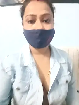 Snapshot of Deliciouskimi chatting on 11/30/25, 06:34 Deliciouskimi online show from 11/30/25, 06:34