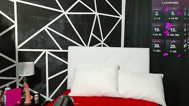 Snapshot of Victoriaa_Zans chatting on 09/18/25, 11:23 Victoriaa Zans online show from 09/18/25, 11:23