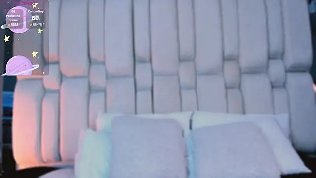 Snapshot of _GigiDoll_ chatting on 12/03/25, 11:52 GigiDoll online show from 12/03/25, 11:52