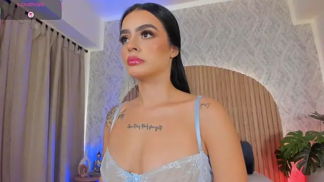 Sophiie Belle online show from 09/29/25, 02:22