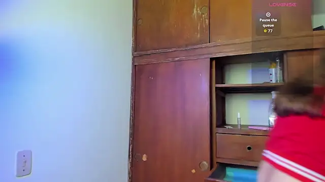 Snapshot of CeletheJones chatting on 09/30/25, 07:19 CeletheJones online show from 09/30/25, 07:19