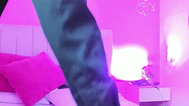  ruby red online show from 10/13/25, 09:26