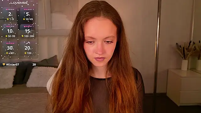 Snapshot of SallyPinkman chatting on 09/26/25, 10:19 SallyPinkman online show from 09/26/25, 10:19