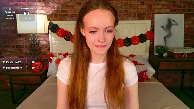 Snapshot of SallyPinkman chatting on 11/01/25, 09:11 SallyPinkman online show from 11/01/25, 09:11