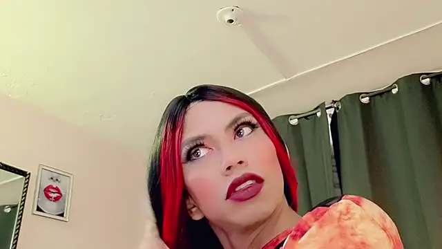 Snapshot of Marcello_Nova chatting on 11/24/25, 01:00 Marcello Nova online show from 11/24/25, 01:00