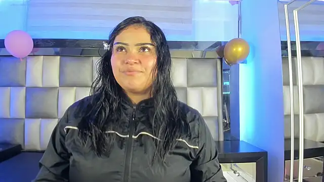 abbiecollins js online show from 11/22/25, 04:11