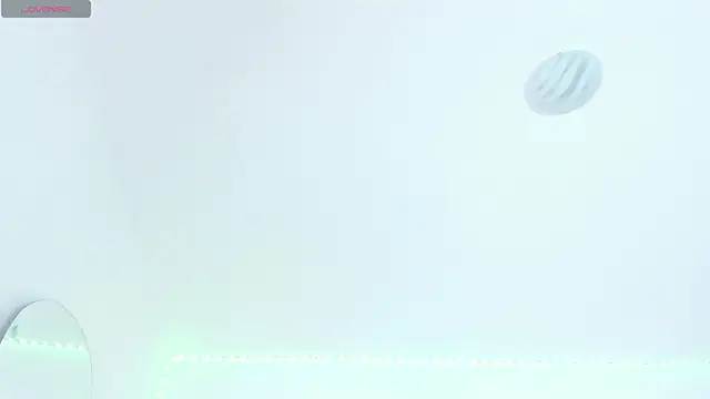 Snapshot of Charlotte_256 chatting on 10/18/25, 12:28 Charlotte 256 online show from 10/18/25, 12:28