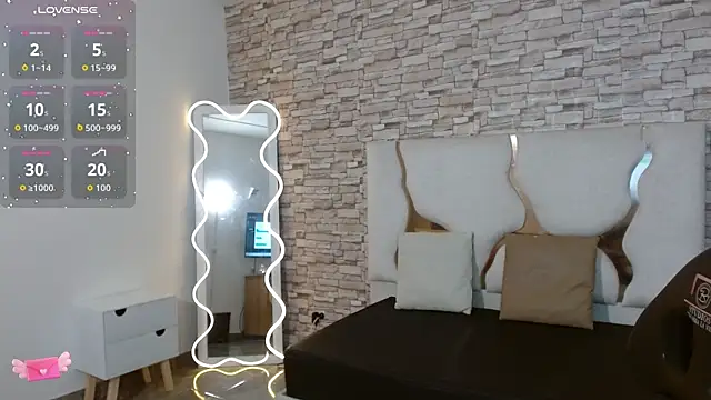 NANAKY TAY online show from 10/03/25, 12:02