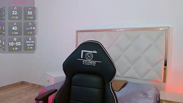 NANAKY TAY online show from 10/11/25, 12:04