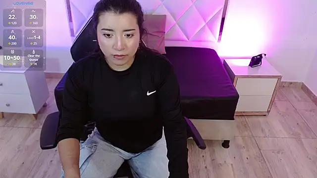 NANAKY TAY online show from 10/27/25, 12:09