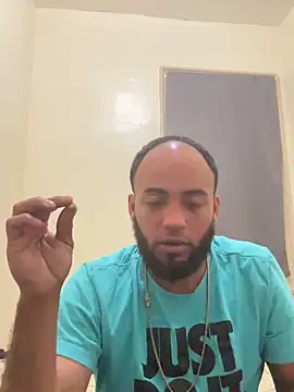 LeoPR00 online show from 09/21/25, 10:39