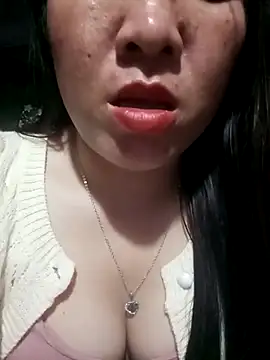 Luna-ass online show from 11/22/25, 12:37