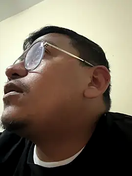 dannybs05 online show from 10/16/25, 05:19