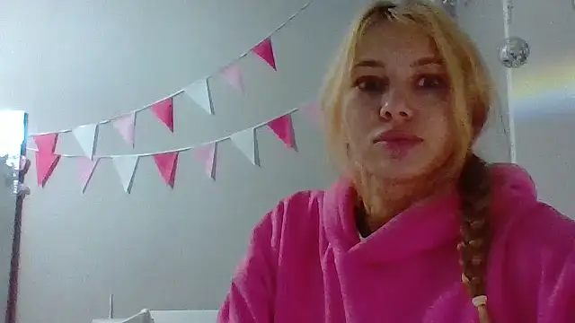Lismera online show from 09/19/25, 05:35