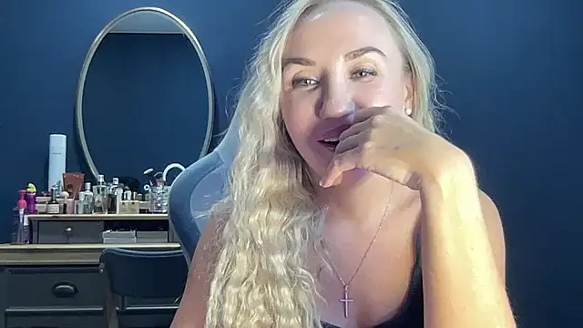 Somirah online show from 09/18/25, 06:43