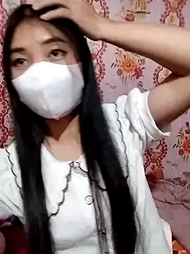 Snapshot of Damhan12 chatting on 11/14/25, 01:32 Damhan12 online show from 11/14/25, 01:32