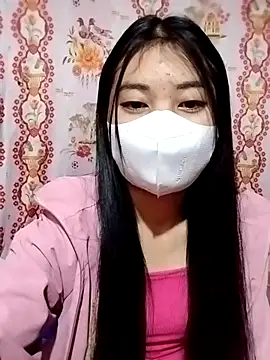 Snapshot of Damhan12 chatting on 11/22/25, 12:31 Damhan12 online show from 11/22/25, 12:31