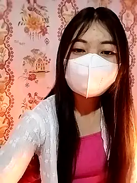 Snapshot of Damhan12 chatting on 12/05/25, 01:25 Damhan12 online show from 12/05/25, 01:25