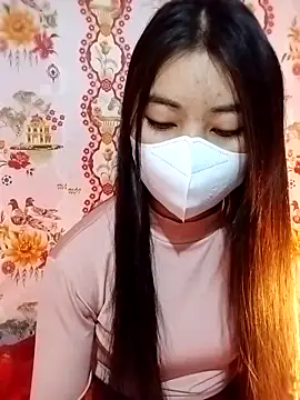 Snapshot of Damhan12 chatting on 12/15/25, 02:05 Damhan12 online show from 12/15/25, 02:05