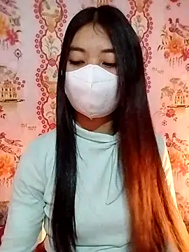 Snapshot of Damhan12 chatting on 12/15/25, 02:10 Damhan12 online show from 12/15/25, 02:10