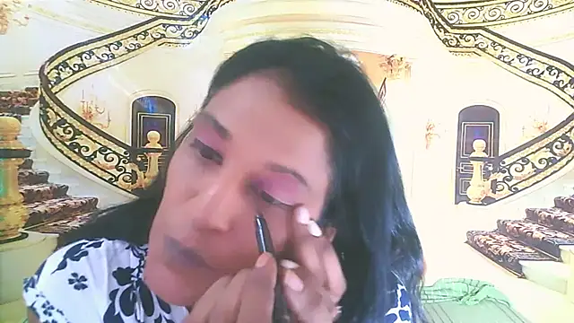 Snapshot of IndianSexcSmyle chatting on 12/15/25, 04:11 IndianSexcSmyle online show from 12/15/25, 04:11